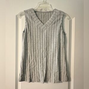 Gray Sleeveless Ribbed Knit Top
